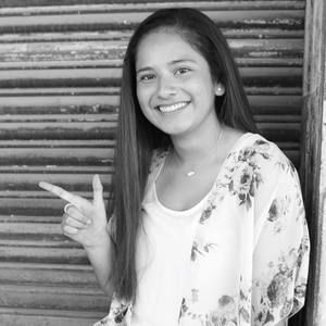 Meet your Posher, Daniela